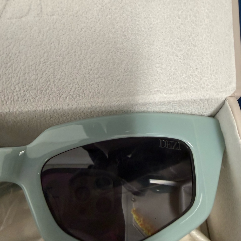 DEZI NEW with Tags On Read 44mm Jade Sunglasses - Made in Italy - Imported - Picture 5 of 9